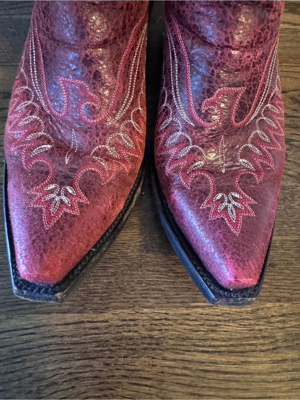 Old Gringo Elvis Burgundy Leather Embroidered Cowboy Boots - Picture 3 of 7